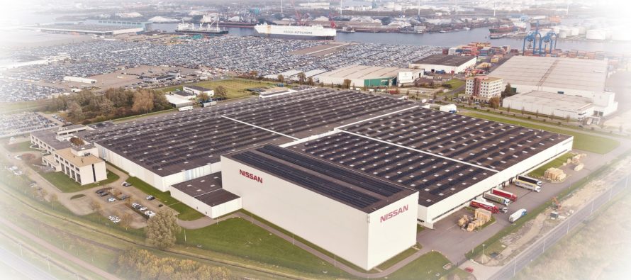 Ηλιακά πάνελ σκεπάζουν τις εγκαταστάσεις της Nissan