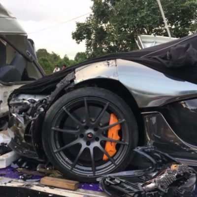 McLaren-P1-Cambodia-Crash-11