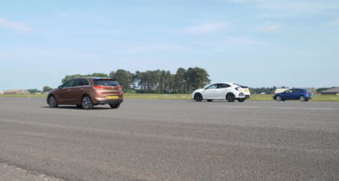 Ταχύτερο το Honda Civic, το SEAT Leon ή το Hyundai i30; (video)