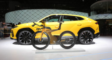 Το ποδήλατο της Lamborghini (video)