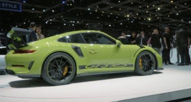 Πόσο ταχύτερη είναι η ανανεωμένη Porsche 911 GT3 RS; (video)
