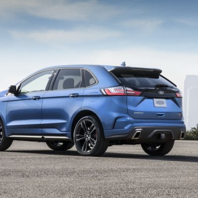 2019-Ford-Edge-ST-02