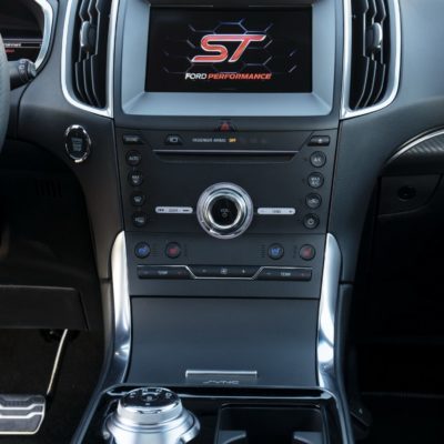 2019-Ford-Edge-ST-08