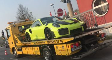 Ατύχημα εντός πίστας για την Porsche 911 GT2 RS