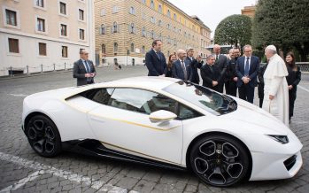 715.000 ευρώ για την Lamborghini Huracan του Πάπα Φραγκίσκου