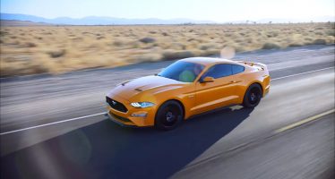Η Ford προτείνει το Mustang αντί του Dodge Challenger (video)