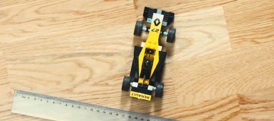 Το μονοθέσιο της Renault από Lego (video)