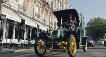 Κλασσικά μοντέλα της Renault έγιναν ταξί (video)