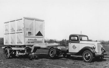 Δείτε πως τα φορτηγά DAF μετέφεραν τα κοντέινερ το 1936 (video)