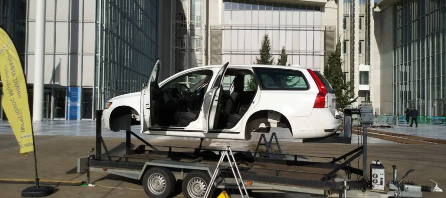 Προσομοιωτής ανατροπής οχήματος σε ημερίδα της Τροχαίας (video)