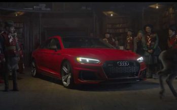 Ο Άι Βασίλης παίρνει δώρο ένα Audi RS5 Sportback (video)