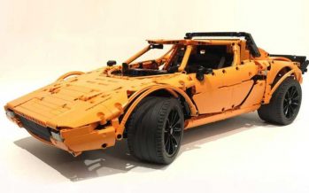 Mε τα ίδια τουβλάκια Lego φτιάχνεις την Porsche 911 GT3 RS και τη Lancia Stratos