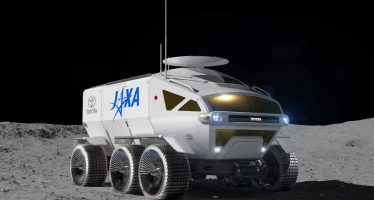 H Toyota θα πάει στη Σελήνη με αυτό το όχημα (video)