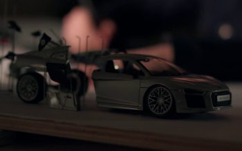 Ξηλώνοντας και την τελευταία βίδα από τον κινητήρα του Audi R8 (video)
