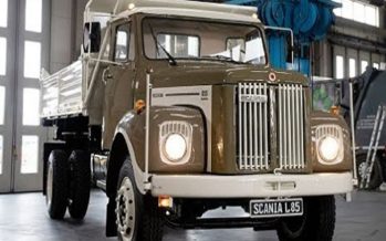 Φορτηγό Scania 48 ετών έγινε σαν καινούργιο (video)