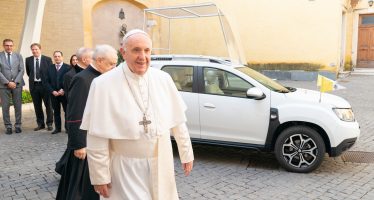 Το νέο αυτοκίνητο του Πάπα Φραγκίσκου