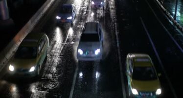 Έκτακτα μέτρα σε αυτοκινητόδρομους λόγω του κυκλώνα «Ιανός»