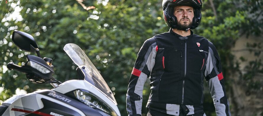 Ducati: Γιλέκο με ενσωματωμένο αερόσακο για μοτοσικλετιστές (video)
