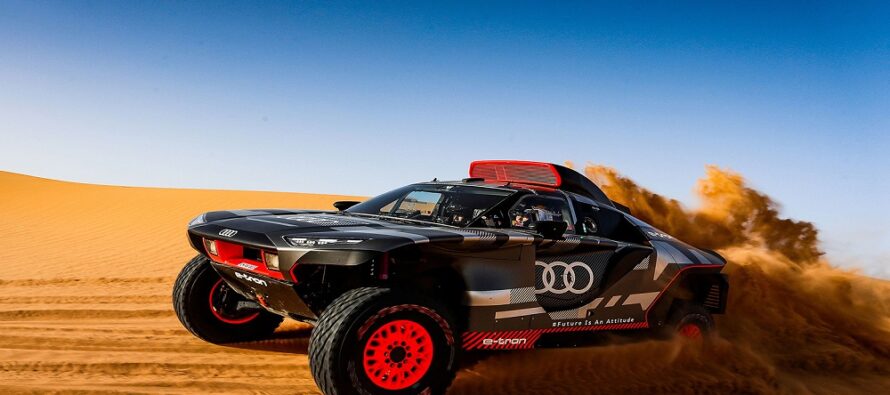 Δε μπορεί να καταπιεί η έρημος του Μαρόκου το νέο Audi RS Q e-tron!