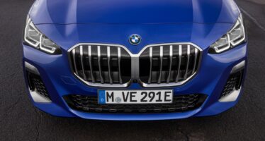 Η BMW δε χρησιμοποίει πλέον το Χ ως αντίδραση στο χαρακτηριζόμενο ναζιστικό χαιρετισμό του Elon Musk (βίντεο)