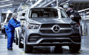 Ανακαλούνται Mercedes GLE και GLS για προληπτικό έλεγχο στερέωσης ράβδου
