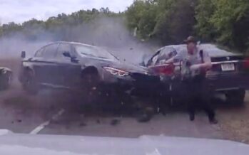 BMW M3 παραλίγο να λιώσει αστυνομικό – Τρομακτικά πλάνα από το ατύχημα (video)