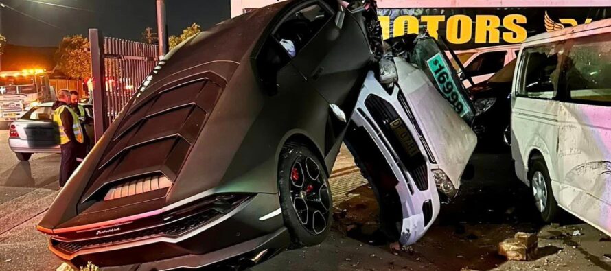 Διέλυσε νοικιασμένη Lamborghini και την κοπάνησε – Μπούκαρε σε έκθεση μεταχειρισμένων αυτοκινήτων!  (βίντεο)