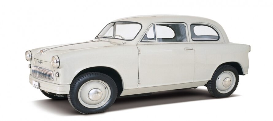 Suzuki: Πόσα αυτοκίνητα έχει πουλήσει συνολικά από το 1955 – Το πρώτο της μοντέλο και το πιο επιτυχημένο (φωτογραφίες)