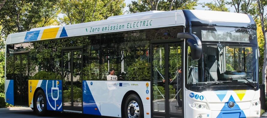 Στη γραμμή παραγωγής τα νέα ηλεκτρικά λεωφορεία για Αθήνα και Θεσσαλονίκη – Σε ποια χώρα κατασκευάζονται