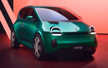Το πρώτο Renault Twingo αναγεννήθηκε – Επιστρέφει ως ηλεκτρικό με χαμηλή τιμή (φωτογραφίες & βίντεο)