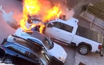 Παλαβός ή γενναίος; – Μπήκε μέσα στη φωτιά για να σώσει το αγαπημένο του… Subaru! (βίντεο)