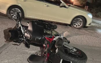 Τροχαίο ατύχημα είχε ο Ηλίας Βρεττός με τη μοτοσυκλέτα του – «Αν δε φορούσα μπουφάν και κράνος δε θα την είχα γλιτώσει»