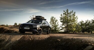 Audi: Το νέο συλλεκτικό Q8 e-tron Εdition Dakar – Αυξομειώνει αυτόματα την απόσταση από το έδαφος ανάλογα με την ταχύτητα (φωτογραφίες)