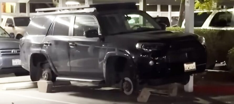 Ξαφρίζουν τροχούς από παρκαρισμένα Toyota – Ποια μοντέλα προτιμούν οι κλέφτες και γιατί; (βίντεο)