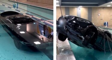 Η ανέλκυση μιας Mercedes S-Class από τον πάτο πισίνας – Πώς έγινε η βουτιά της (βίντεο)