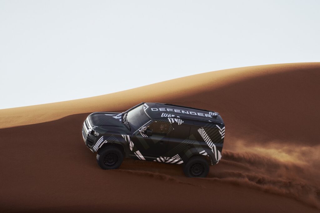 Land Rover Defender Dakar D7X‑R