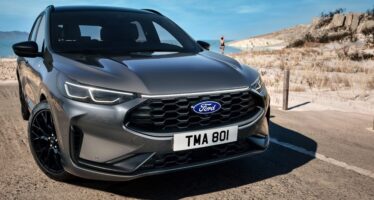 Ford: Τι περιλαμβάνει το πακέτο “Black Package” για το Kuga – Ποια σημεία βάφονται μαύρα (φωτογραφίες)