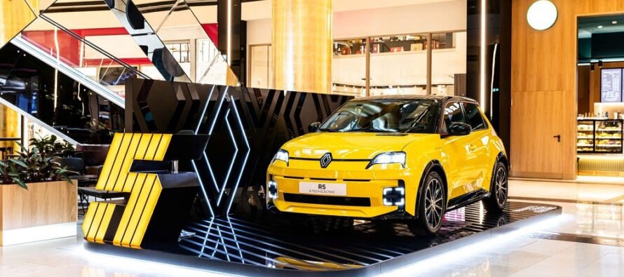 Το νέο Renault 5 θα είναι όλο τον Οκτώβριο στο Golden Hall