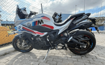 Μετέτρεψαν την Αττική Οδό σε πίστα του MotoGP – Μοτοσικλετιστές έτρεχαν με 250 χλμ./ώρα (βίντεο)