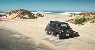 Για 1.600 σέρφερς το νέο Citroen Ami Rip Curl