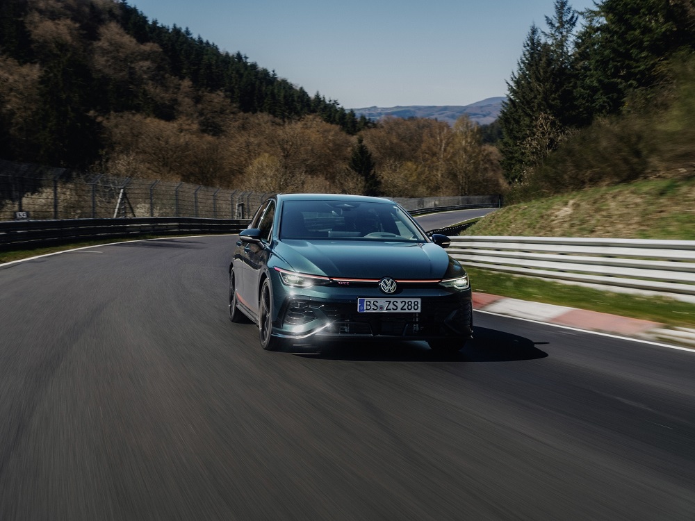 Volkswagen Golf GTI Edition 50